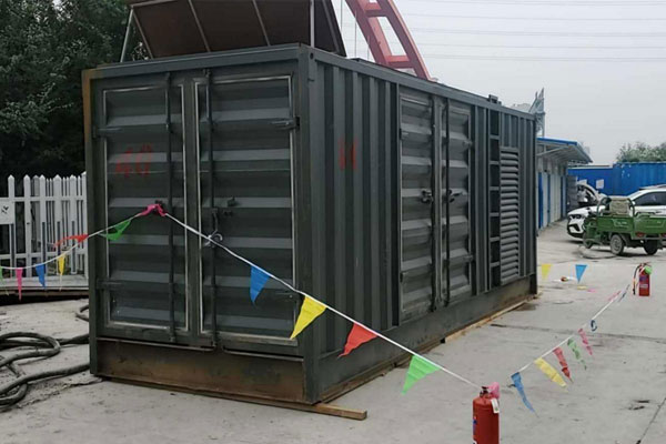 月湖发电机租赁空气滤清器多久更换一次？